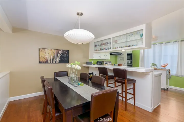 4362 W Kling, Burbank, California 91505