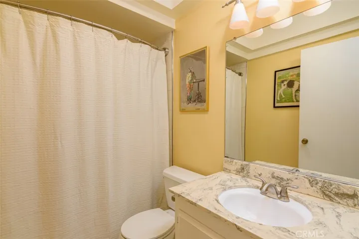 4362 W Kling, Burbank, California 91505