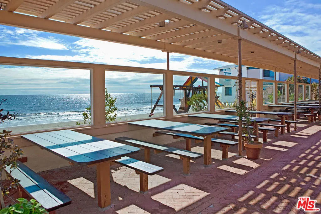 La Costa Beach Club