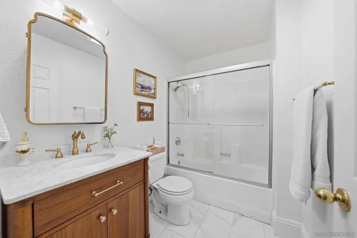 4775 Seminole Drive 201, San Diego, California 92115
