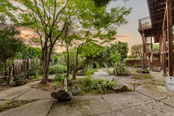 3615 Country Club Drive, Redwood City, California 94061