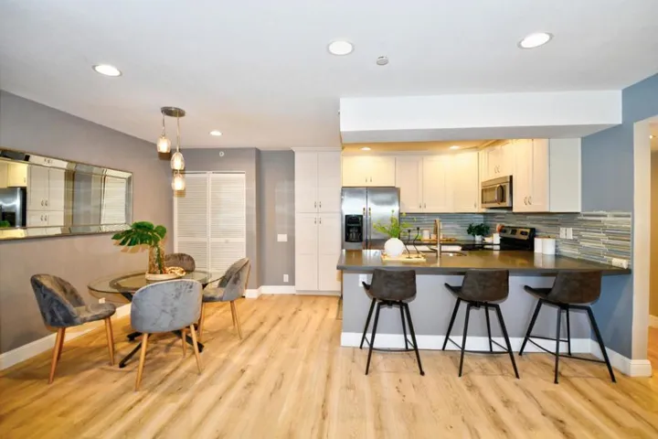 181 E Warren, Fremont, California 94539