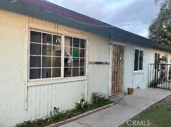 3510 & 3512 W Pine Street, Santa Ana, California 92704