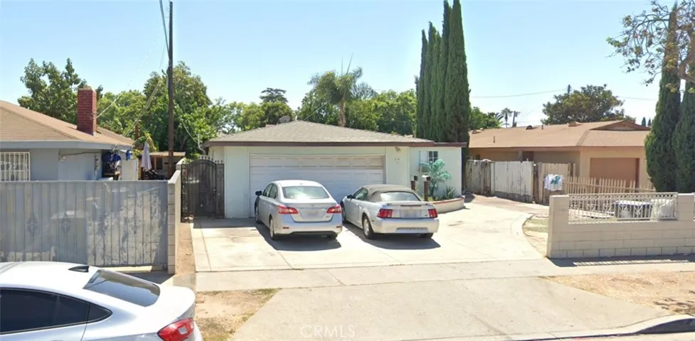 3510 & 3512 W Pine Street, Santa Ana, California 92704