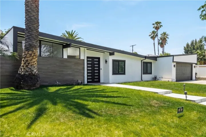 18334 Hiawatha Street, Porter Ranch, California 91326