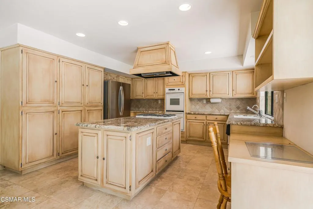 013-023-Garden Oaks10-4200x2802