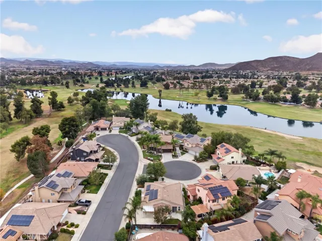 29598 Little Fox Court, Menifee, California 92584