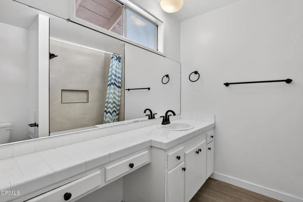 Upstairs Bathroom