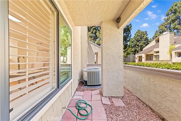 30 Chardonnay, Irvine, California 92614