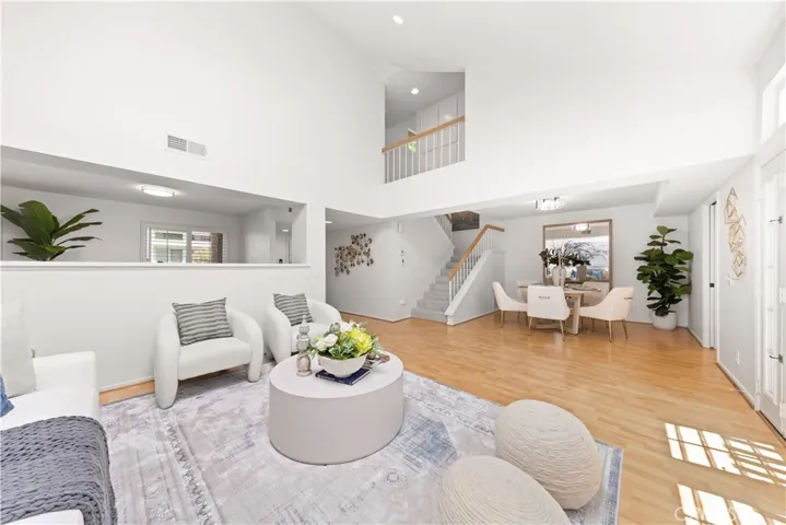 30 Chardonnay, Irvine, California 92614