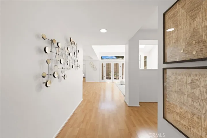 30 Chardonnay, Irvine, California 92614
