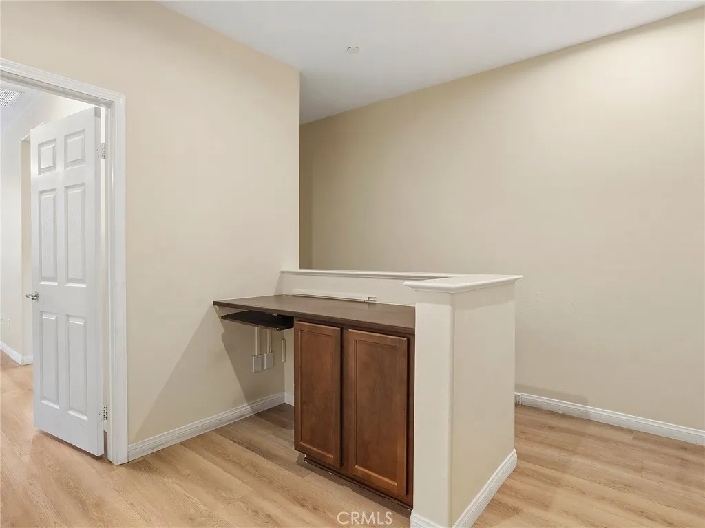 2nd Floor Landing
