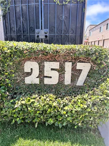 2517 Florida St #7