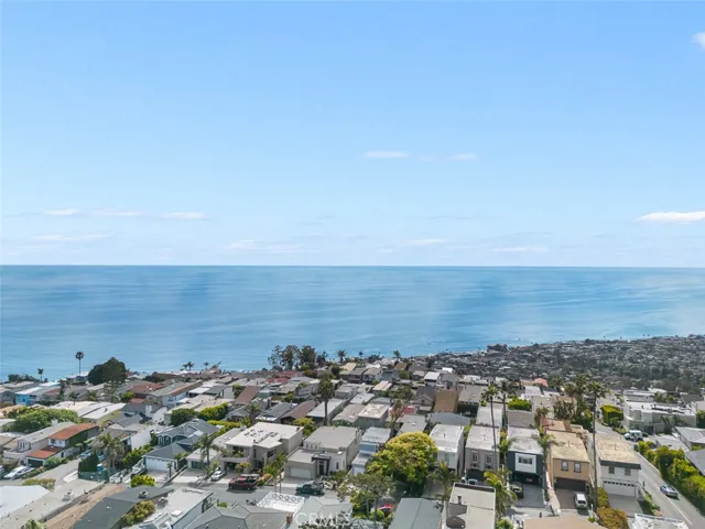 1059 Miramar Street, Laguna Beach, California 92651