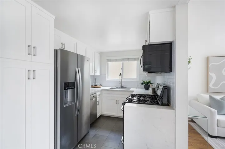 1059 Miramar Street, Laguna Beach, California 92651