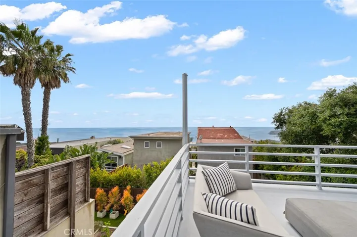 1059 Miramar Street, Laguna Beach, California 92651