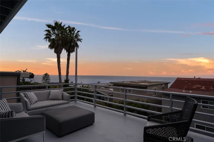 1059 Miramar Street, Laguna Beach, California 92651