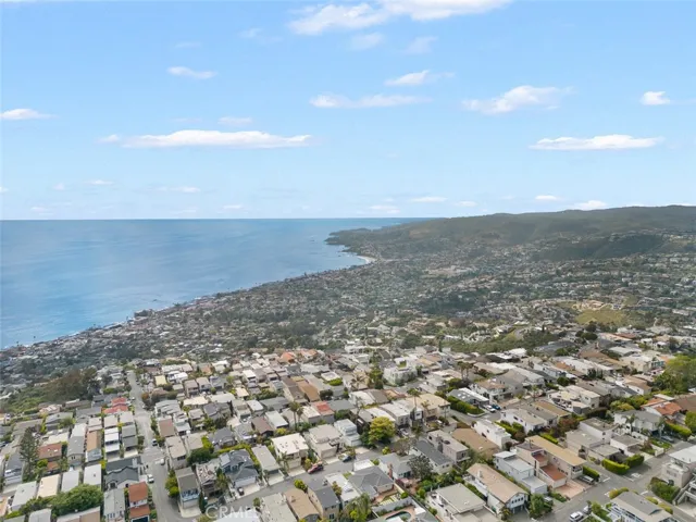 1059 Miramar Street, Laguna Beach, California 92651