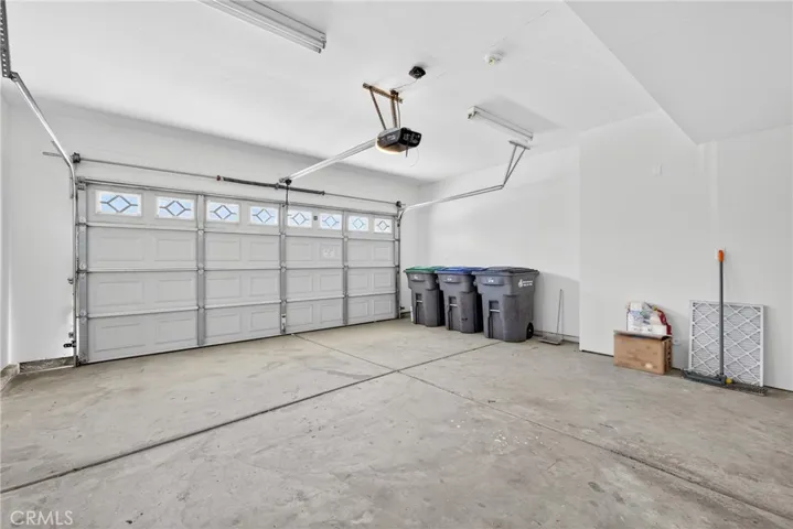 1216 Ashmill, Carson, California 90745