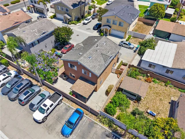1216 Ashmill, Carson, California 90745