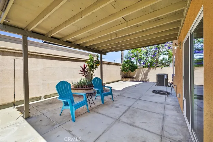 1216 Ashmill, Carson, California 90745