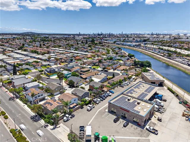 1216 Ashmill, Carson, California 90745