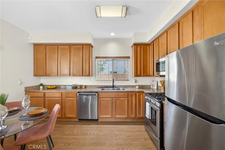 1216 Ashmill, Carson, California 90745
