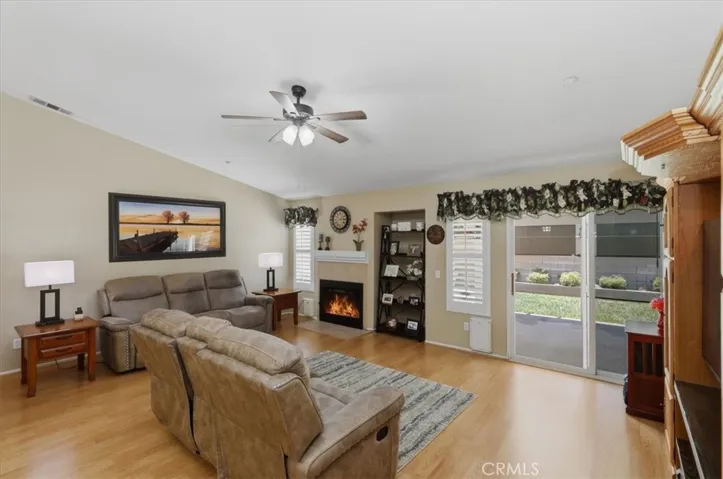 7062 Montana Avenue, Fontana, California 92336
