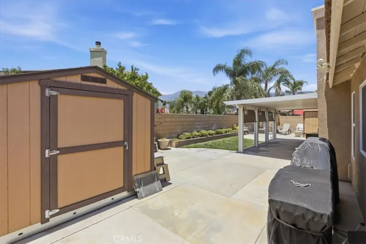 7062 Montana Avenue, Fontana, California 92336