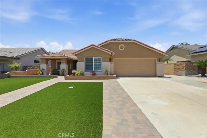 7062 Montana Avenue, Fontana, California 92336