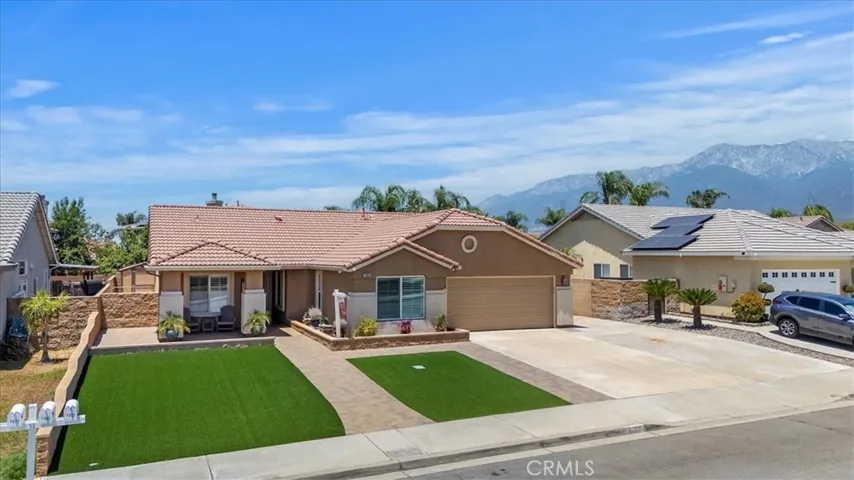 7062 Montana Avenue, Fontana, California 92336