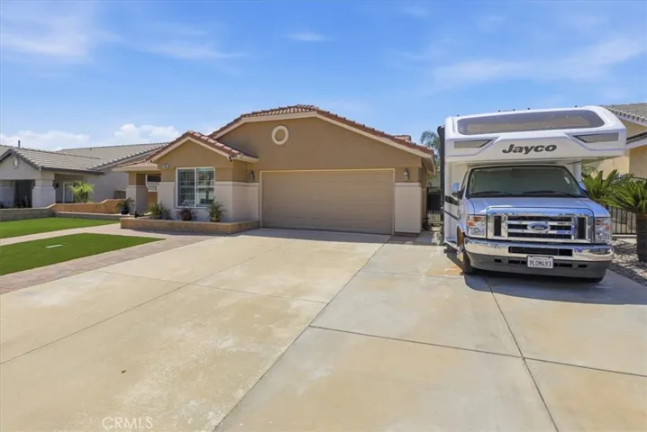 7062 Montana Avenue, Fontana, California 92336