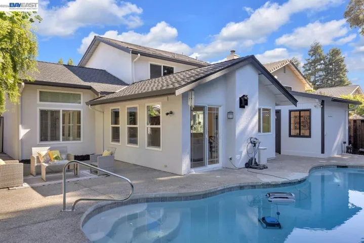 7331 Elmwood Cir, Pleasanton, California 94588