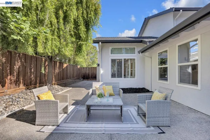 7331 Elmwood Cir, Pleasanton, California 94588