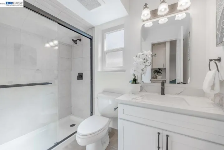 7331 Elmwood Cir, Pleasanton, California 94588