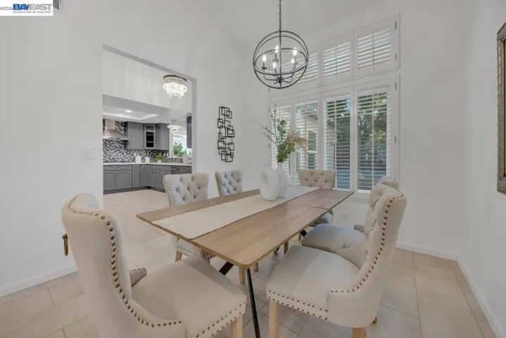 7331 Elmwood Cir, Pleasanton, California 94588