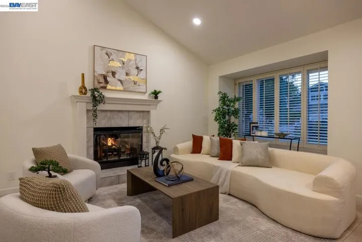 7331 Elmwood Cir, Pleasanton, California 94588