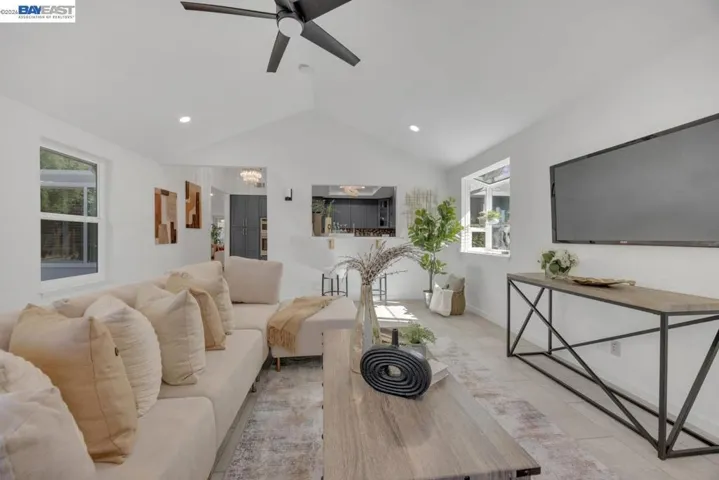 7331 Elmwood Cir, Pleasanton, California 94588