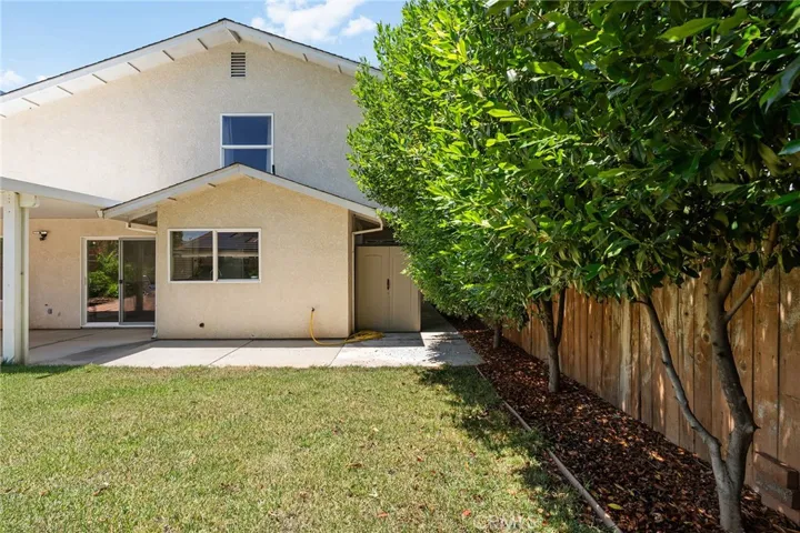 15 La Casa Court, Chico, California 95926