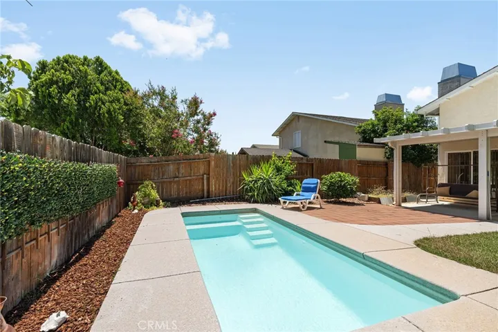 15 La Casa Court, Chico, California 95926