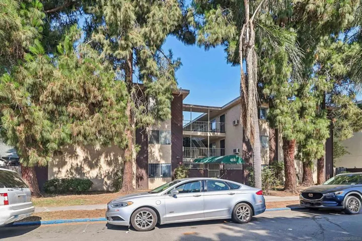 4260 44th St 326, San Diego, California 92115