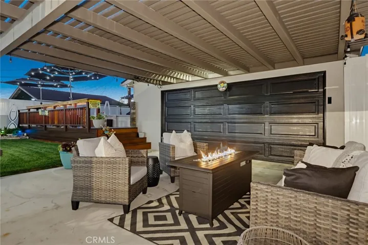 11423 213th, Lakewood, California 90715