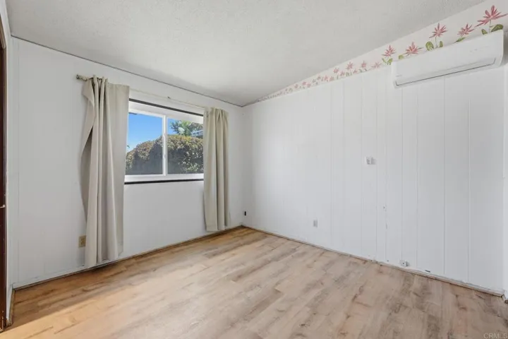 Listing photos may contain use of photo enhancing features and/or AI