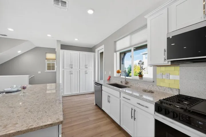 1303 Antonella Place, Hayward, California 94541