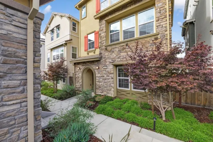 1303 Antonella Place, Hayward, California 94541