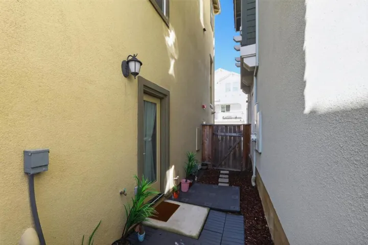 1303 Antonella Place, Hayward, California 94541