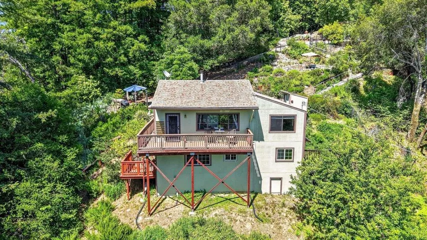 12040 Madrone Avenue, Felton, California 95018