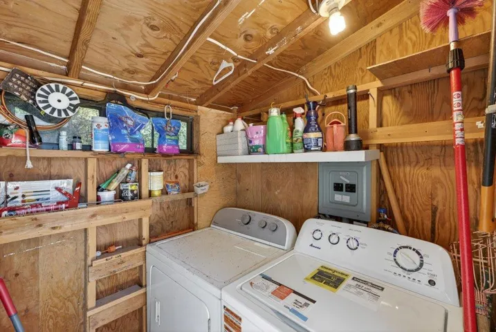 12040 Madrone Avenue, Felton, California 95018