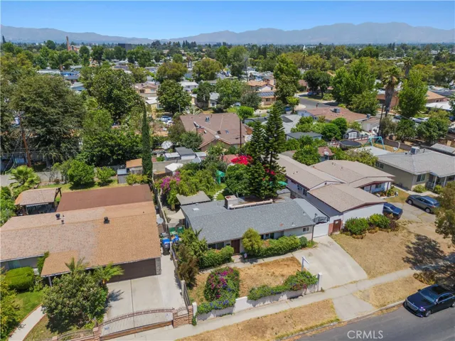 13873 Lanark, Panorama City, California 91402