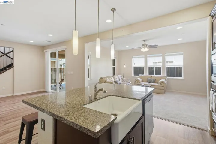 182 Willowrun Way, Oakley, California 94561